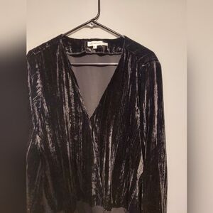 Good American Bodysuit Black Size 5, 2XL Velvet Wrap V-Neck Witchy Whimsigoth